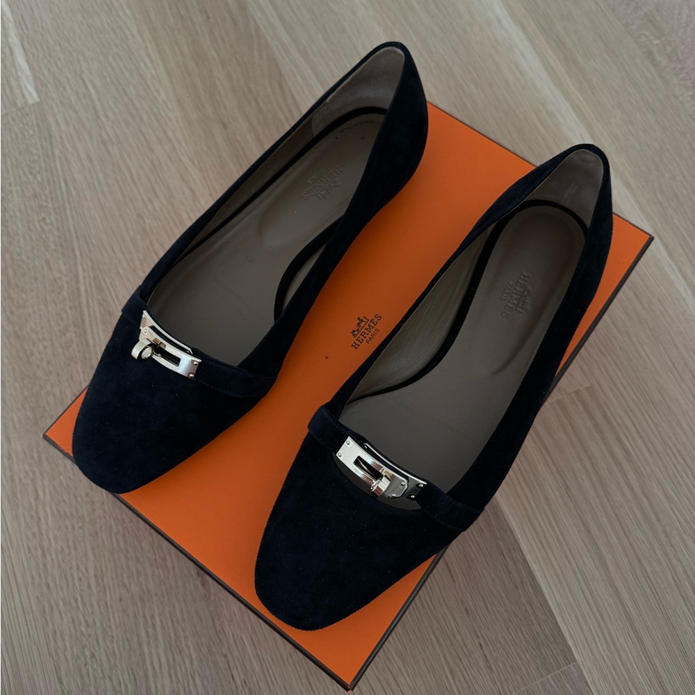 Hermes suede flats